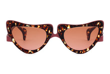 Load image into Gallery viewer, Trudy Sunglasses - Paul Taylor Eyewear 
