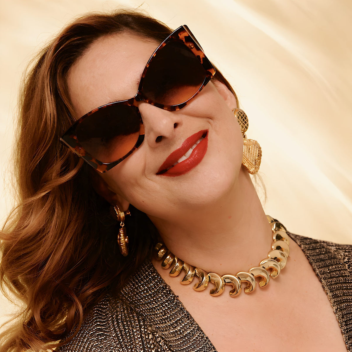 ABAGAIL Sunglasses ~ MEDIUM SIZE