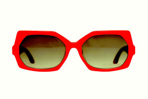 C137 POLARISED Fire Engine Red