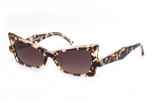 Load image into Gallery viewer, LYNX Sunglasses LARGE SIZE
