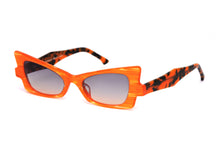 Load image into Gallery viewer, LYNX Sunglasses SMALL SIZE
