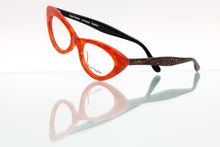 Load image into Gallery viewer, AUDREY Optical Glasses M9 Burnt Orange Mottle FRONT with Tiger TEMPLES - Paul Taylor Eyewear

