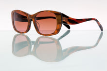 Load image into Gallery viewer, Mohlee Sunglasses - Paul Taylor Eyewear 
